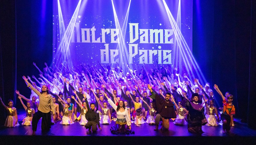 , Des élèves de Créajazz ont dansé sur l’histoire de Notre-Dame de Paris