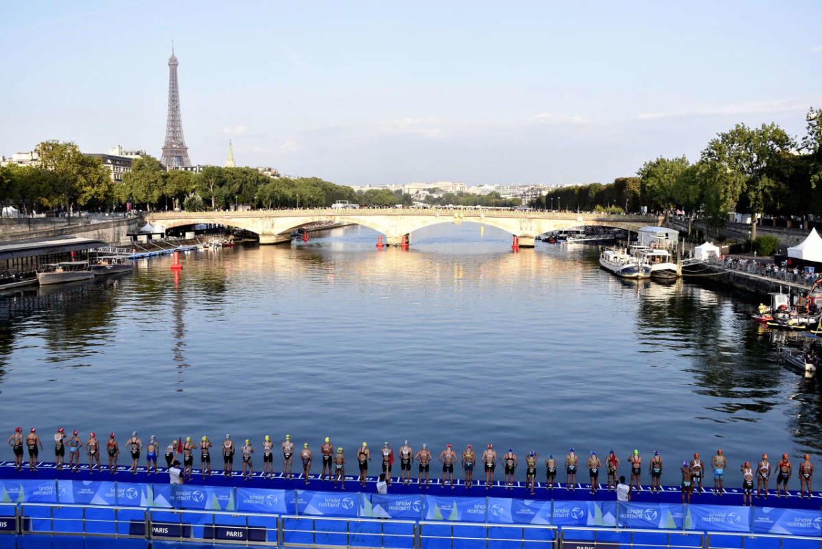 , “Sous la Seine” : un “monstrueux requin” à Paris en 2024